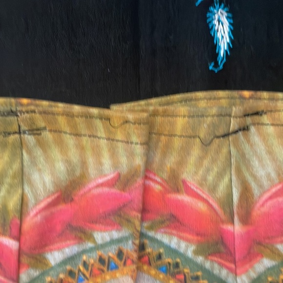 Sleeves - yellow pair worn once, X-Mas themed never worn. Fun way to keep warm! - Picture 13 of 14